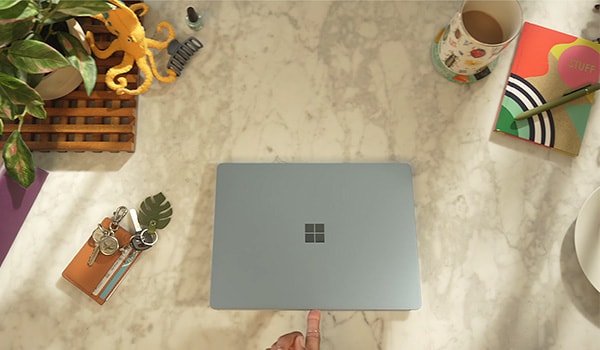 Surface Laptop Go 3 Video