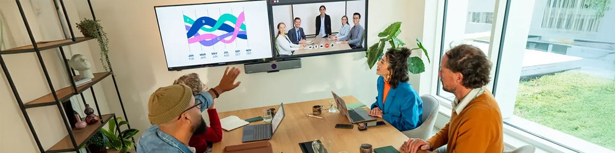 Smarter Hybrid Meetings in 2025: What’s New and How to Get Ready